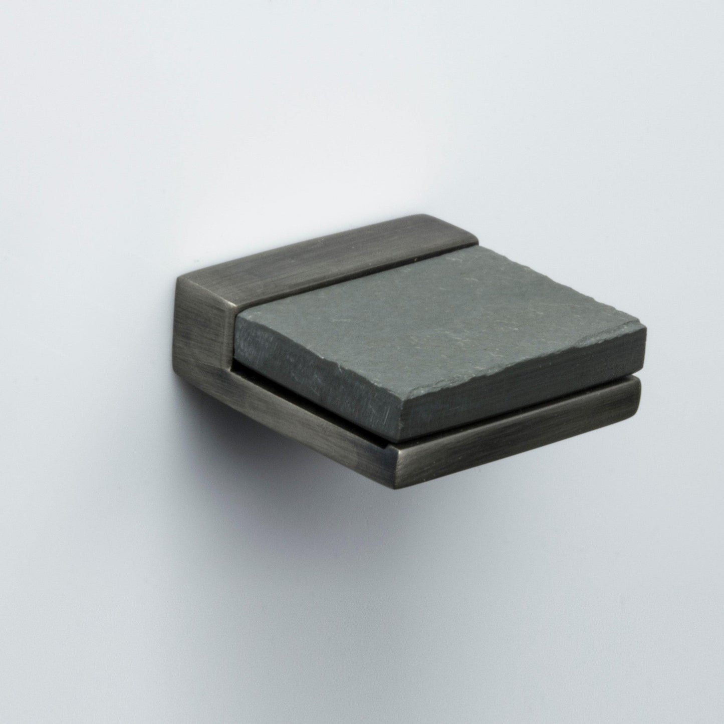 SCANDINAVIA STONE ANTIQUE NICKEL N - Solua Inc